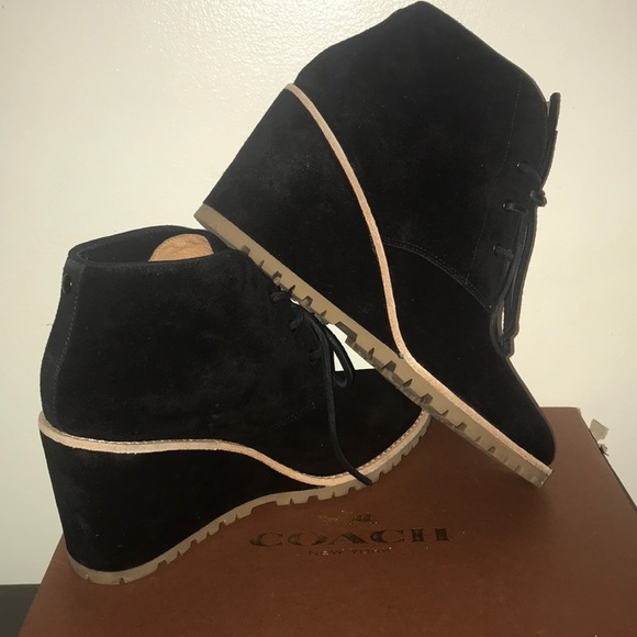 Coach Wedges - Picture 3 of 4